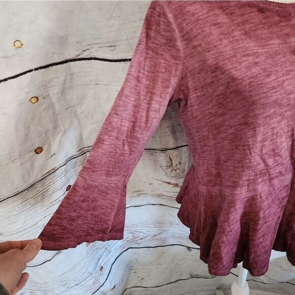 Anthropologie Akemi + Kin Peplum Belle Sleeve Top Size Small - Picture 4 of 6